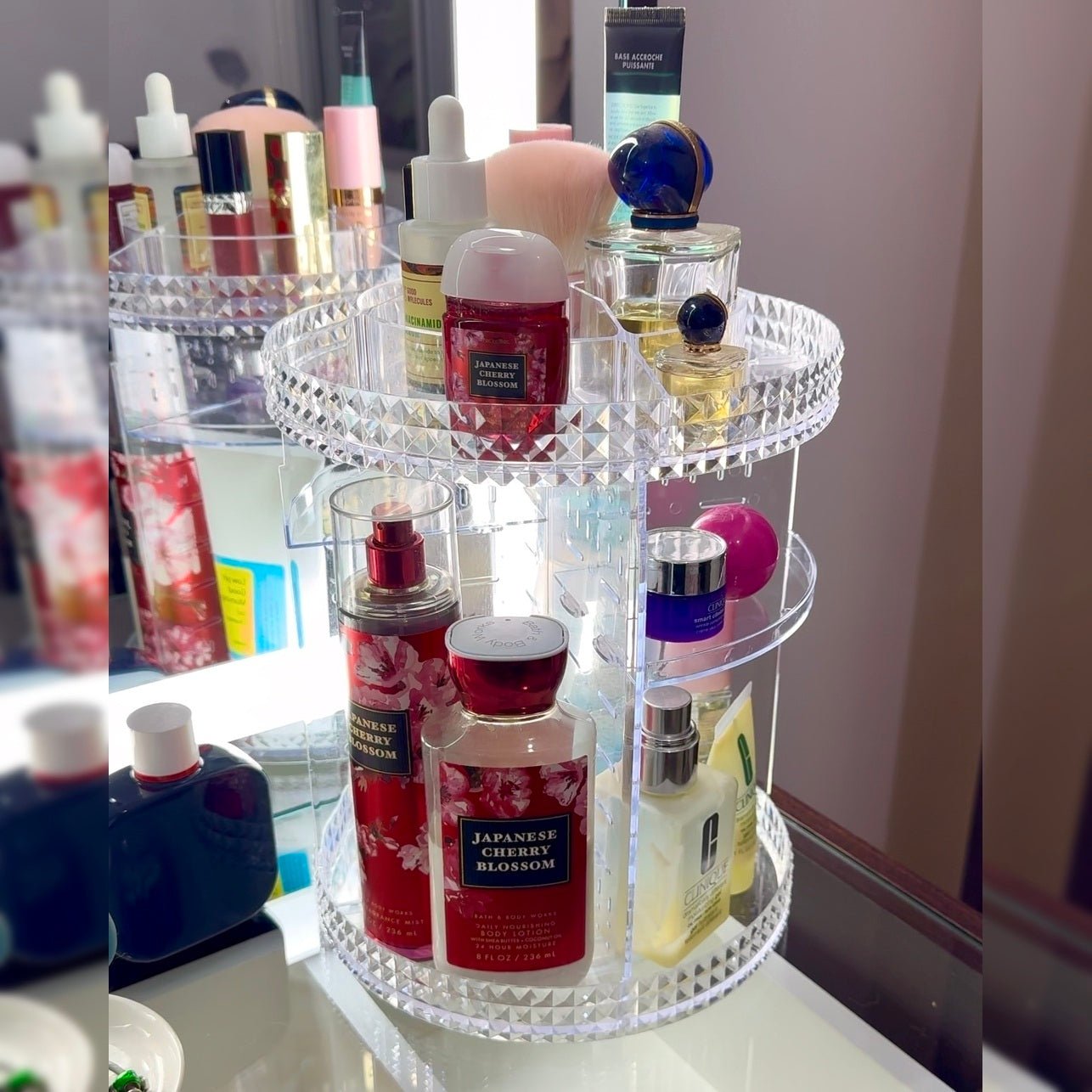 Organizador Acrílico de Maquillaje Giratorio 360° - Charliac Bolivia