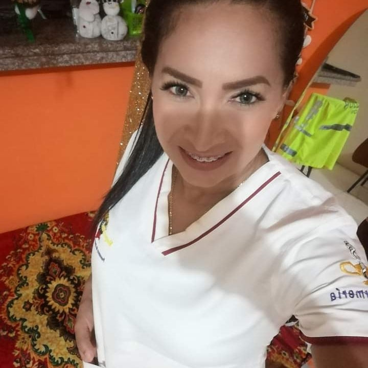 <em>Alejandra S.</em>
